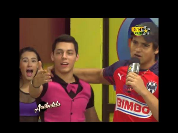 07_bertha's tweet photo. #Danvi @dancastillo_ @Nayvidiaz http://t.co/pFjOg0AzND