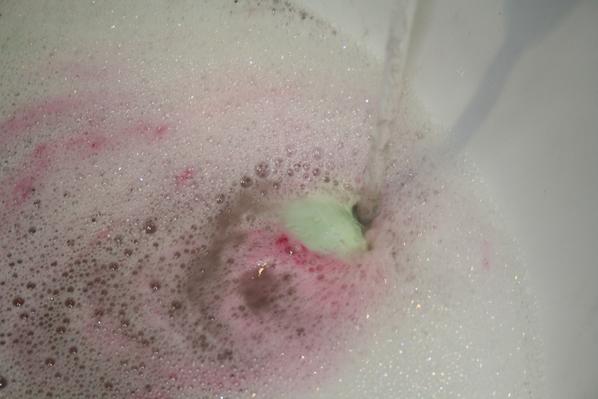 beautykinguk's tweet photo. Over at http://t.co/tPf2aHAVin I give my thoughts on Lord of Misrule by @LushLtd #bbloggers #bloglist24 #fbloggers http://t.co/gVcZywOOvK