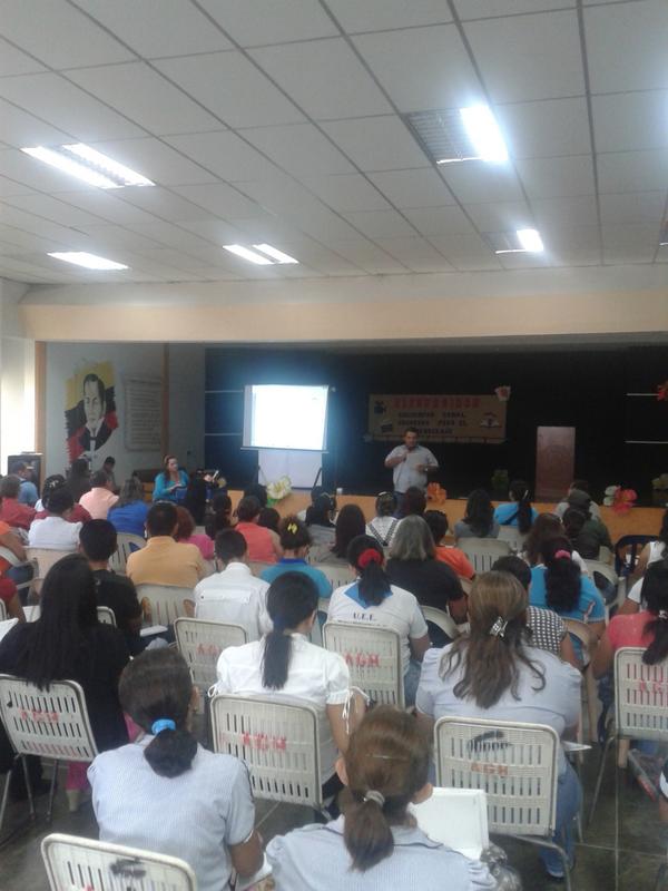 Socialización de lineamientos de Recursos para el Aprendizaje con docentes de Zona Norte <a href="/vimi3v/">Vilma Vivas</a>