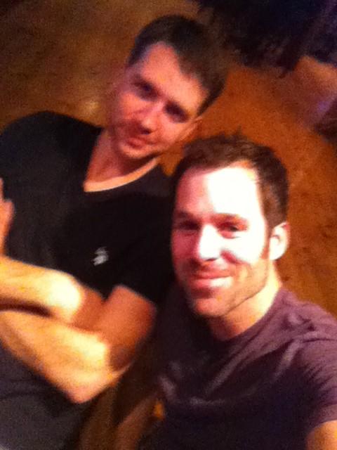 theMatthewHuff's tweet photo. Me and @MammothHog at #hibbys http://t.co/3uqGWsbKZ3