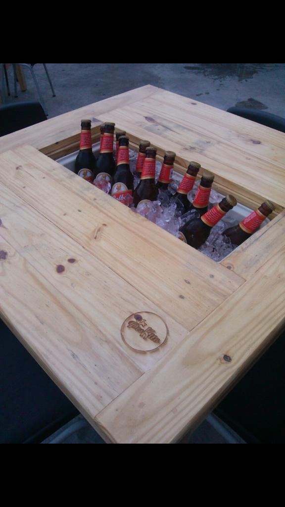 nathygonzalez7's tweet photo. Te gusta esta mesa con cooler incorporado haz tu cotización al 6248-7139 @rwp_panama http://t.co/dS1Hj1wvh0