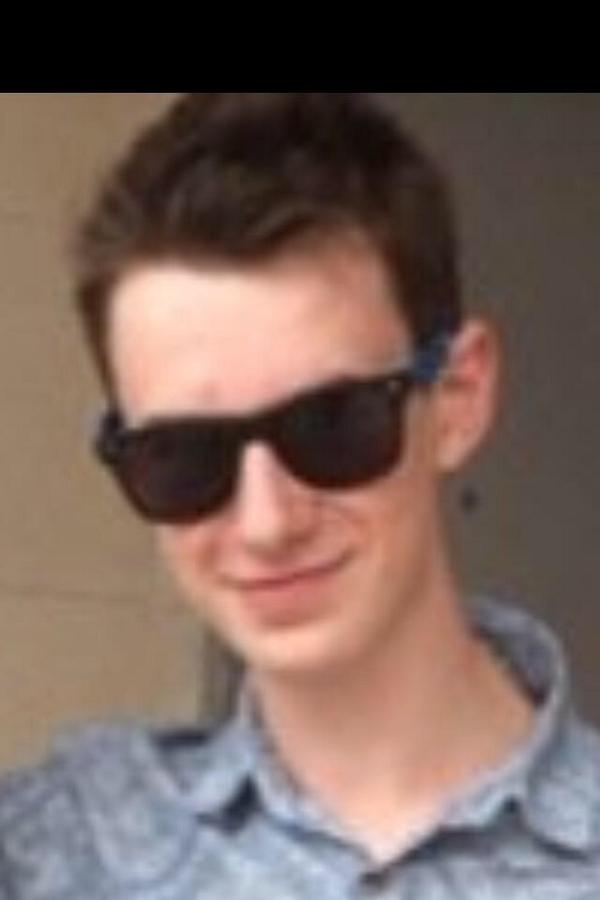 YoMomHun's tweet image. Wow thanks so much fo 75 followers &amp;lt;3
- Yo mom