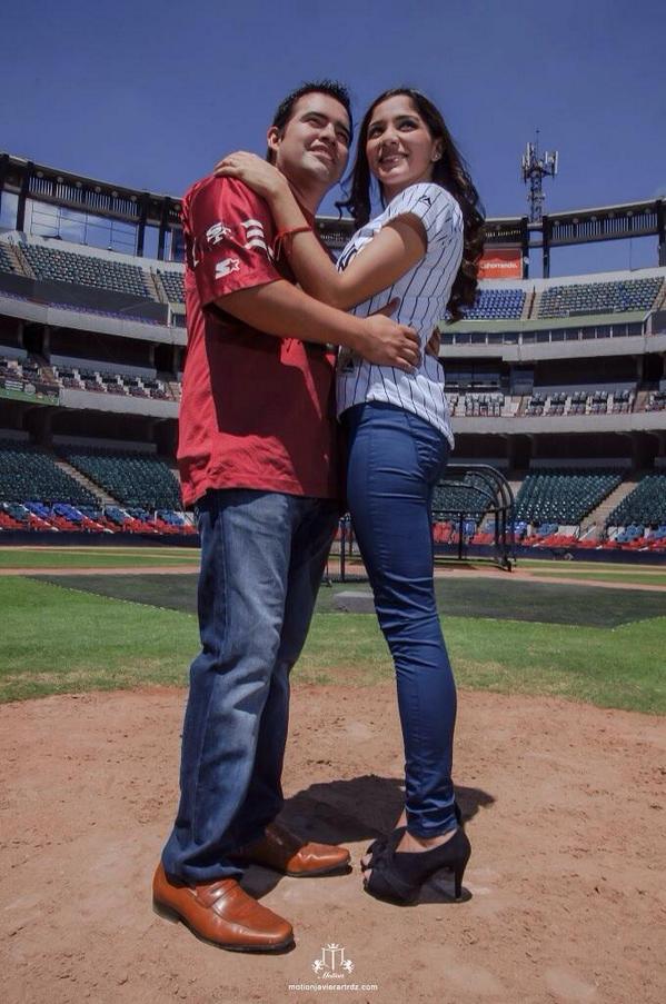 Hugyno's tweet image. Saludos familia Ramirez Pancardo desde mty nl viendo la  #SerieMundialenTD