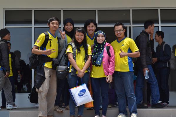 bertha_simbolon's tweet photo. Team PT Kinocare Era Kosmetindo http://t.co/cbrJoN7mGW