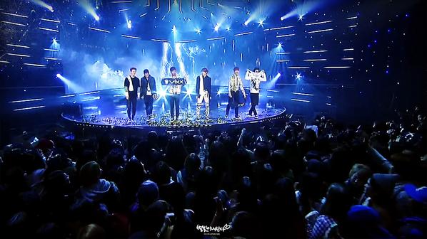 SYARALLALLACOM's tweet photo. 141022쇼챔,141024뮤뱅 1위 축하해요 ♥ 예뻐
#VIXX #ERROR1STWIN #ERROR2NDWIN
고화질 다운 │http://t.co/mg2dOcNYLs http://t.co/18mzblbo9w
