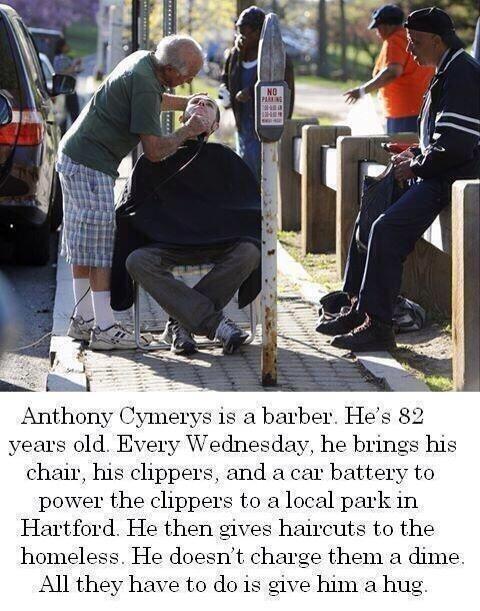 SpeakComedy's tweet photo. The world needs more people like this 🙌 http://t.co/nGDtg03wcG