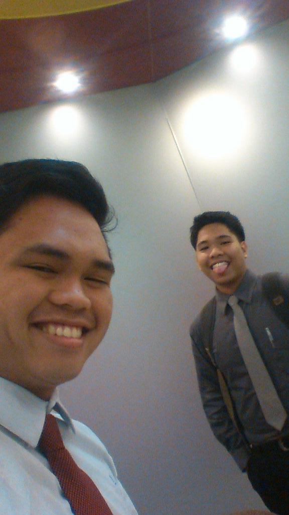 elvinayson's tweet image. #firstwork #SGV @jooooobbbbiii #KUYAJETHROMAN