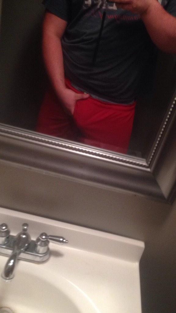 thickcok's tweet photo. @tiamendes_ come cuddle and fuck babe 😋 http://t.co/5aay42KaGS