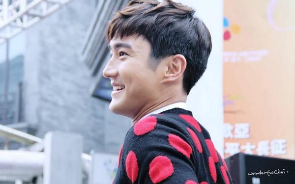ariestamaterasu's tweet photo. [HD] 141024 Siwon at Beijing Event *(SiwonLover)* http://t.co/YSrw6KSsJA http://t.co/fnXZYshK3q