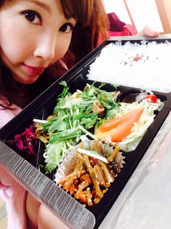 ごはーん♡ http://t.co/s7TqQHeWRC