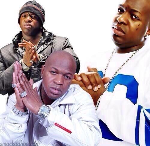 brokeproblems_'s tweet image. When you aren&apos;t sure which pic to make your twitcon you be like.....