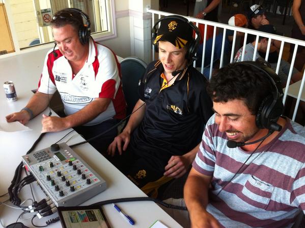 SHDCACricket's tweet photo. @ozrobbo @vicpremcricket @RichmondCC Kerbs doing his thing http://t.co/tf59hkcSg2