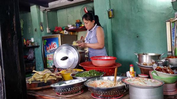 Com ga Ba Buoi. Ba bUoi chicken rice Hoi An VietNam.