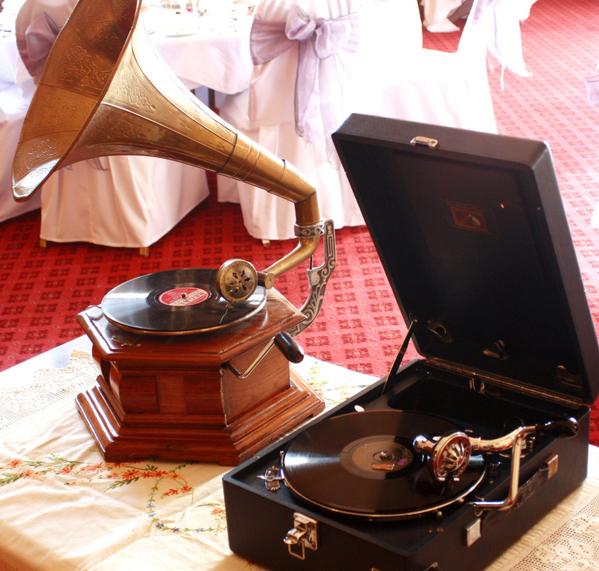 GramophoneDJ's tweet photo. #Brides Amazing wedding venue in #yorkshirehour  @yorkshire_dales @Yorkshire_Life http://t.co/EzMnYV5xzT #darlobiz http://t.co/QagR83I62D