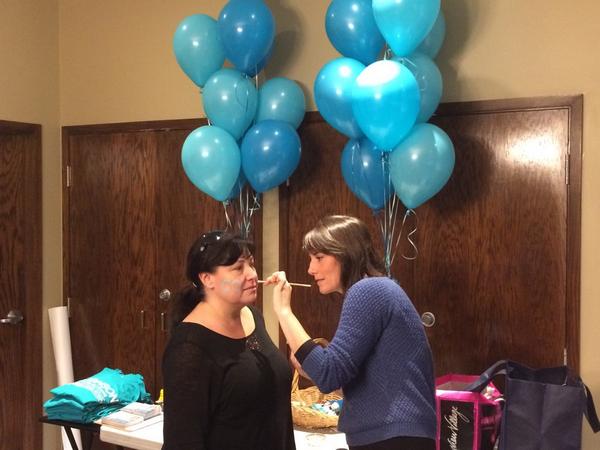 Perri and Claire getting ready for the #ward25 blitz!