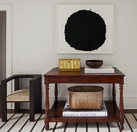 1stDibs's tweet photo. Classic American style. Go #shoppingwith designer and @1stdibs dealer Mark Cunningham: http://t.co/lWjdd76b4I http://t.co/jrJjJ0ixrz