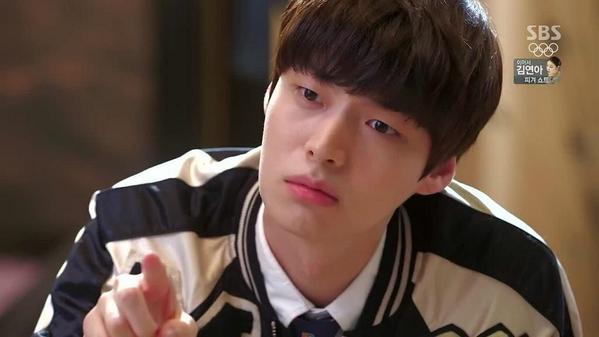Korseries's tweet photo. อันแจฮยอนเคยปฏิเสธบทยุนแจเพราะไม่เก่งแสดงแต่เปลี่ยนใจเพราะคิดว่าถ้าได้ทำงานกับคนแบบผกก.จางแทยูจะเรียนรู้อะไรมากขึ้น http://t.co/AWoSAoYLZW