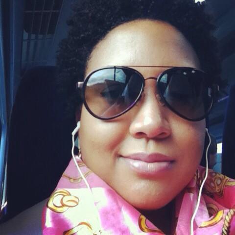 MamacitaGarcia's tweet photo. En route to #Westonsupermare via #Bristol. #somerset #weekendflick #byelondon #friends #travel #england #triniselfie http://t.co/fCbMvgx1Rz