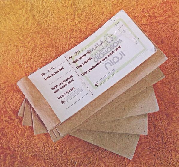 abaaaymo's tweet photo. tiket Pensi SMAN 5 Bpn "SMALA GREEN CROMOSOM with NIDJI yuk buruan abisin sebelum kehabisan yah ,more info @Smala_GC http://t.co/3KEBAOufTv