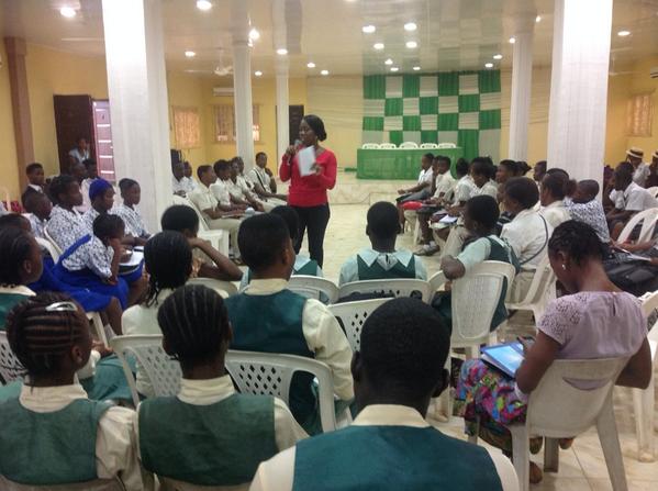 Lanre_Olagunju's tweet photo. @gbonjute says every teenager can and should be making money #GreatMinds4 http://t.co/YKEabVAsMU