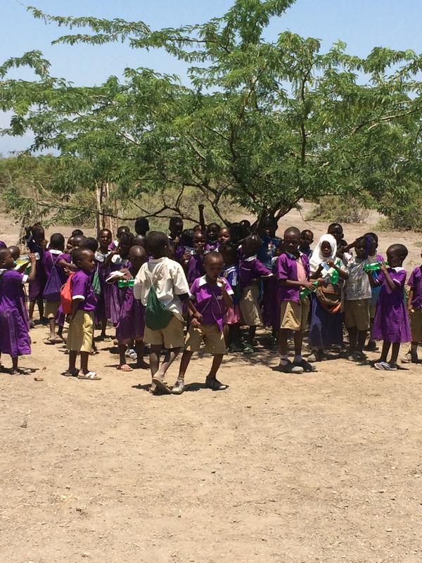 nigelmoorept's tweet photo. Helping the kids !!! So they will not have to depend on us forever @KiliProject1 http://t.co/0BGrK4aQF0
