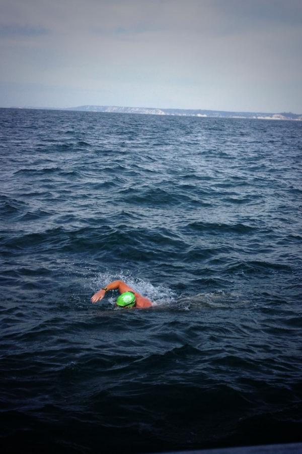 RichGriff8's tweet photo. Great session this morning then in the ice bath-Reminded me more BF% for English Channel swim #performancefocused http://t.co/hoA1b7goTX