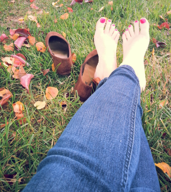 feetiesandtoes's tweet photo. #falltoes http://t.co/0bbAS0tVTg