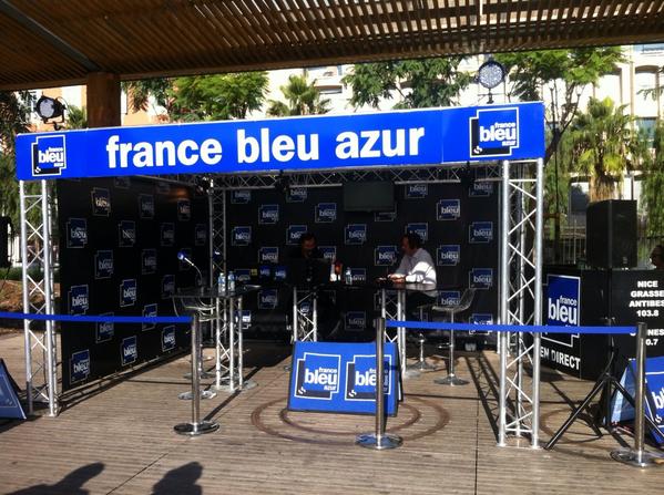 StephF06100's tweet photo. France bleu azur à #nice coulee verte http://t.co/9XhvZqotfJ