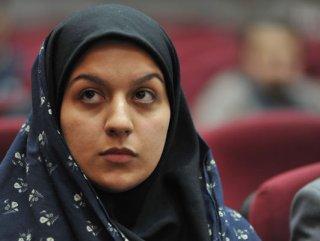 ComakNa's tweet photo. İran İdam Cumhuriyeti, kendisine tecavüza yeltenen kişiyi öldüren #ReyhanehJabbari'yi (26) bu sabah idam etti! http://t.co/5rKS8h31UW