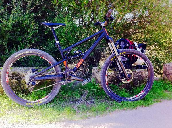 NesJimeno's tweet photo. Enduro morning in Randa, Mallorca @DMR_bikes @NesJimeno http://t.co/MpJDffzKJN