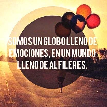 OCalme_'s tweet photo. Que los alfileres no amenacen la permanencia de nuestras emociones ❤️ http://t.co/MgGZ0IIu8S