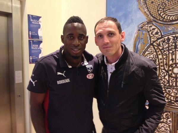 olivierschwob's tweet photo. H-2h30 de #psgfcgb avec andre #poko le milieu des @Girondins4ever qui assure que son compte twitter est faux http://t.co/6UvF4g5xUp