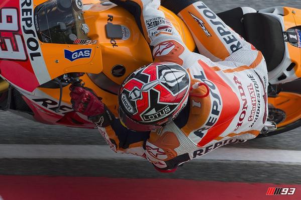 marcmarquez93's tweet photo. Contento por la 13a Pole de 2014 y la 50 en el Mundial 👍 / Happy with 13th Pole of the season, 50th in my career. :) http://t.co/E9qrRzZ3u2