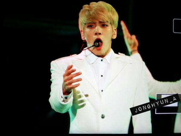 141025 Jonghyun @ DDP Festival  B0yyOLrCIAMoFOD