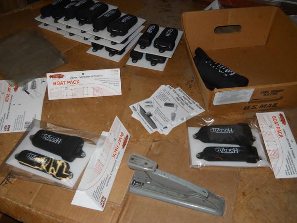 Holdzit's tweet image. Getting after it, packaging. #holdzit #toolsaver