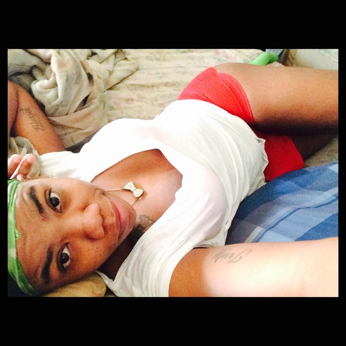 Watch PrettyBoos✨'s leaked NSFW photo on TwXstars