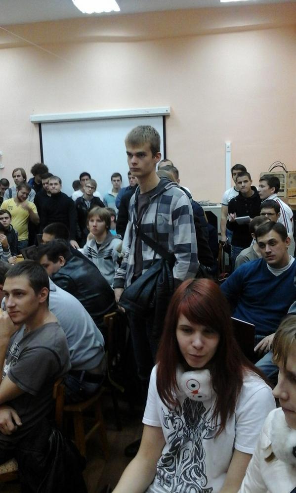 HackspaceTgn's tweet image. На вводное занятие по программированию пришло более 70 человек. Кто совладает с #FreeBSD и придёт на второе?