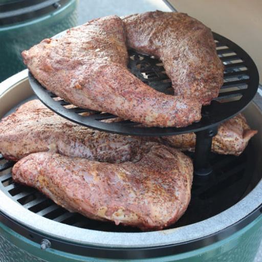 CraigTabor_'s tweet photo. We took a @Ceramicgrills1 2 Tier to Eggtoberfest. We had it loaded down!
#Eggtoberfest #justdatip #datip http://t.co/ln9cDX1zo4