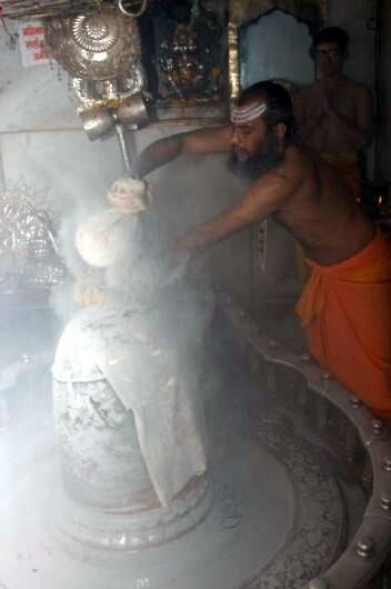 Sree Mahakaleshwar Temple Bhasma Aarti At Ujjain
Om Nama Shivaya  🙏