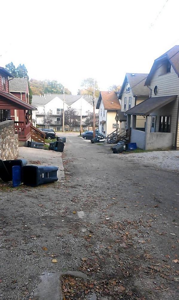 JoeTuck2's tweet photo. Me vs trash cans round two... http://t.co/OWbkz6Ekfw