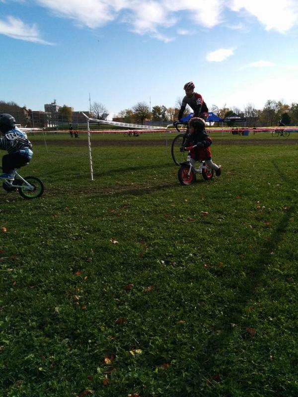 CyclocrossMTL's tweet photo. #cute #cxmtl #cyclocross #cxurbain http://t.co/uKpX8ziBqa