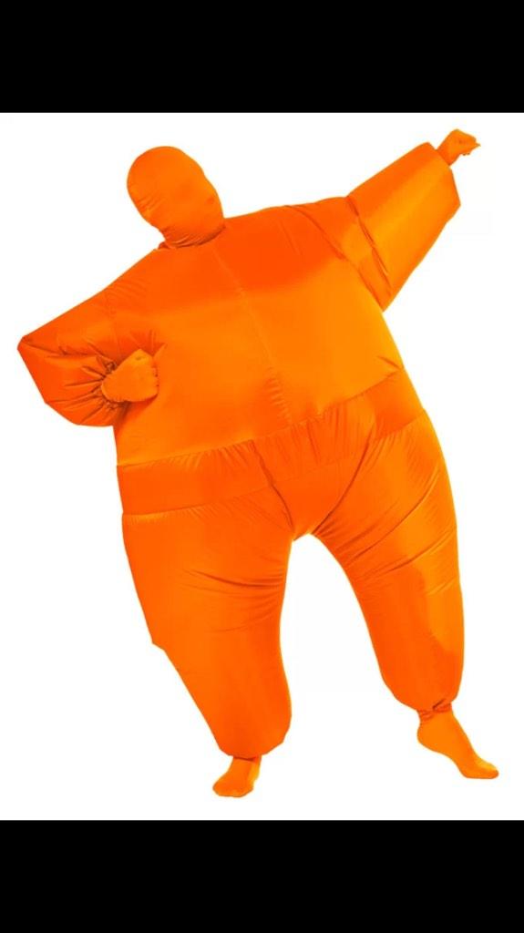 Paraffire's tweet photo. Want to be the biggest pumpkin on the patch this #Halloween? Get yourself one of these! http://t.co/mUamBPhvai 🎃🎃🎃 http://t.co/lJNulBBoEr