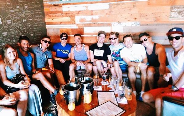 Tap42Bar's tweet photo. Time for BOTTOMLESS Brunch!  http://t.co/JGAMqB4mlT http://t.co/BaDeHRSDBB http://t.co/3JQRGHshFg