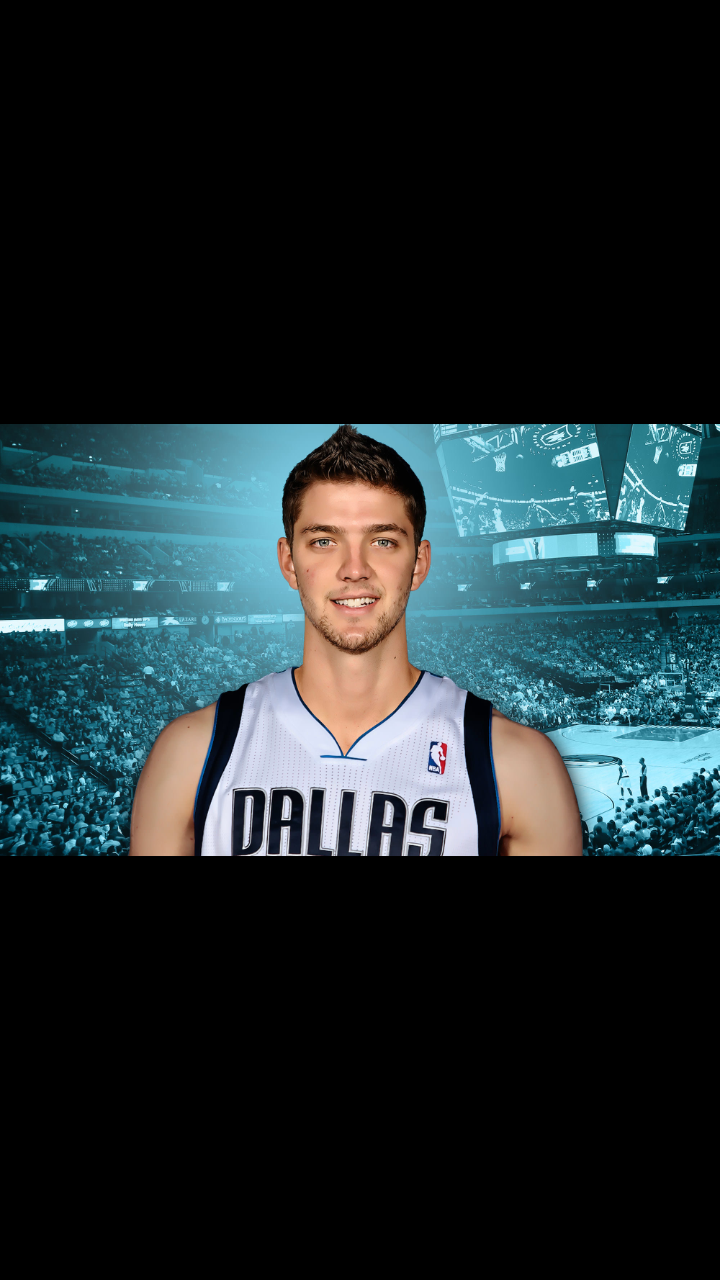 Happy birthday Chandler Parsons!        