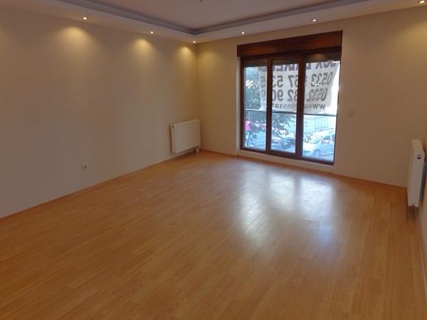 Unverinsaat's tweet photo. Kartal Karlıktepe ve Zeytinburnu Veliefendi projelerimizde 3+1 daire satışlarımız devam etmektedir... http://t.co/Ma029XSyRJ