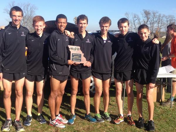 PHSBCC's tweet image. Park Hill South Boys XC--1st Place--District Champs!!!