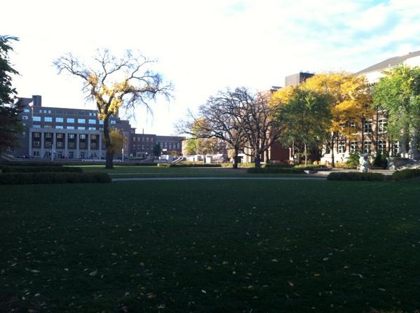 MSsqlJohn's tweet image. Took a walk with some #sqlsatmn attendees to check out the campus at lunch..great day in Minneapolis!!