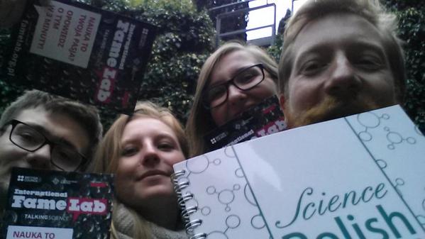 itsWiktor's tweet photo. #spp2014 #famelab #selfie z Justyną Lesiak, Magdą Richter i Michałem Kępą http://t.co/Pv8OG3in6S