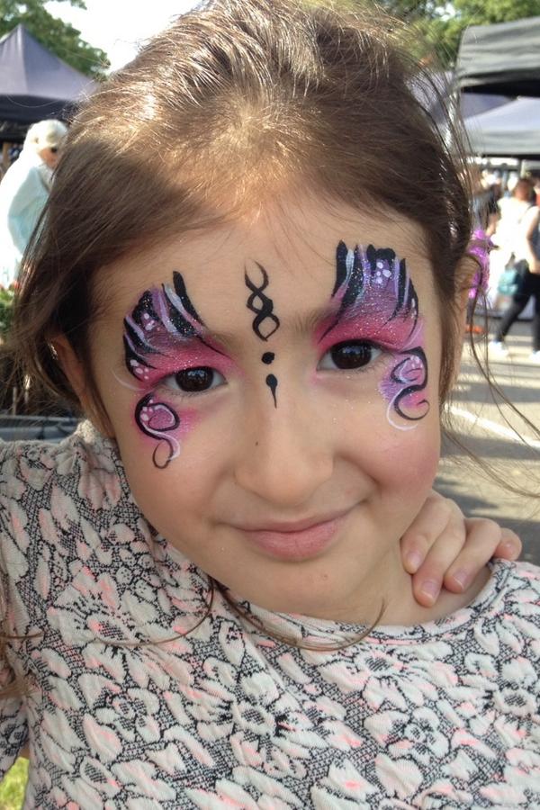 MagicMadeMe_'s tweet image. Face painting fun @_makersmarket #Manchester face painter #September