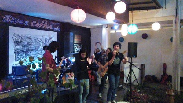 flytogether_ID's tweet photo. #latepost http://t.co/bXiupZEymY